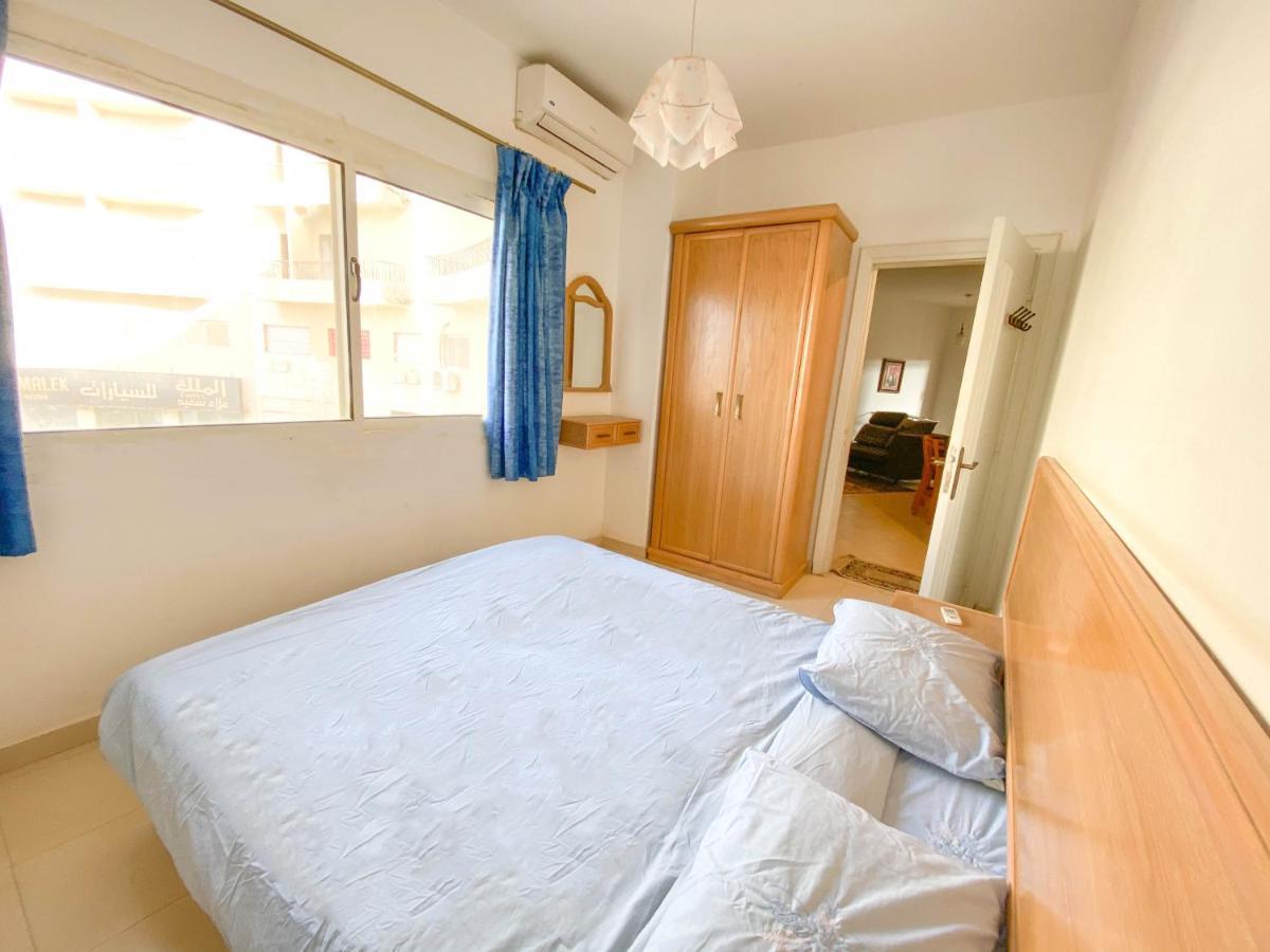 The Touristic Promenade Apartment Hurghada Bagian luar foto