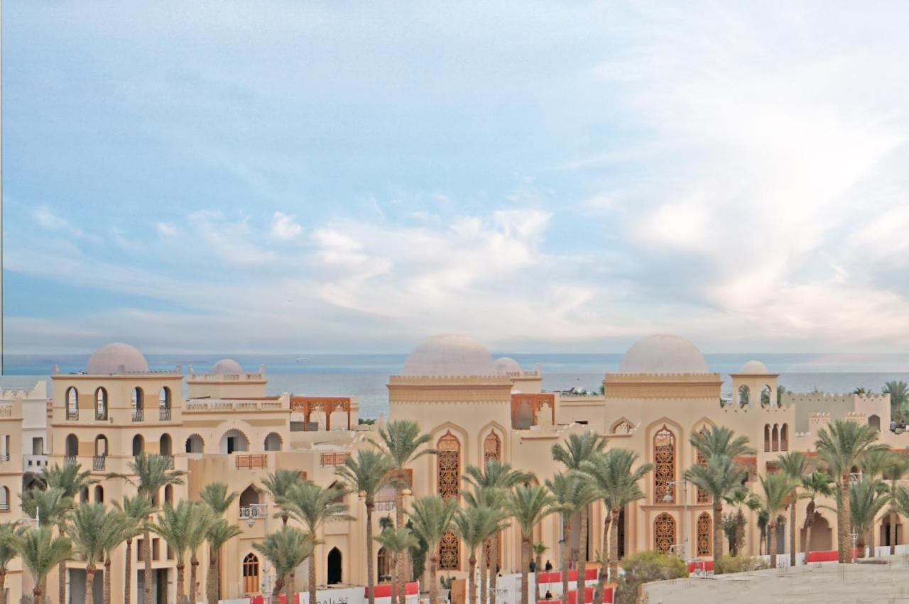 The Touristic Promenade Apartment Hurghada Bagian luar foto